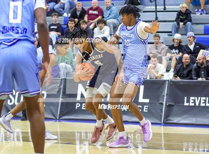 Thumbnail 3 in IMG Academy vs. LA Lumiere (5 for the Fight National Hoopfest) photogallery.