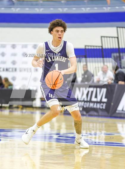 Thumbnail 2 in IMG Academy vs. LA Lumiere (5 for the Fight National Hoopfest) photogallery.