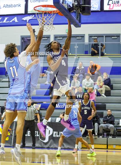 Thumbnail 3 in IMG Academy vs. LA Lumiere (5 for the Fight National Hoopfest) photogallery.