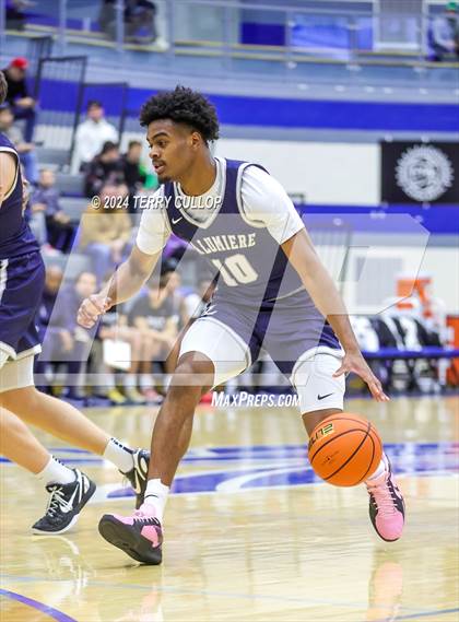 Thumbnail 3 in IMG Academy vs. LA Lumiere (5 for the Fight National Hoopfest) photogallery.