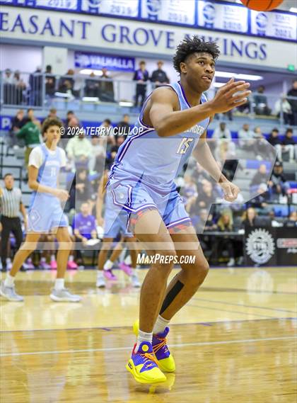 Thumbnail 1 in IMG Academy vs. LA Lumiere (5 for the Fight National Hoopfest) photogallery.
