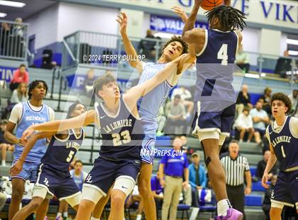 Thumbnail 1 in IMG Academy vs. LA Lumiere (5 for the Fight National Hoopfest) photogallery.