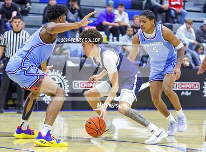 Thumbnail 2 in IMG Academy vs. LA Lumiere (5 for the Fight National Hoopfest) photogallery.