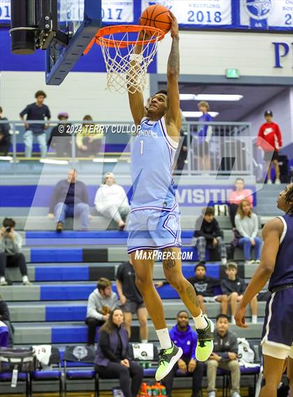Thumbnail 3 in IMG Academy vs. LA Lumiere (5 for the Fight National Hoopfest) photogallery.