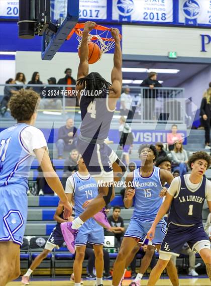Thumbnail 3 in IMG Academy vs. LA Lumiere (5 for the Fight National Hoopfest) photogallery.