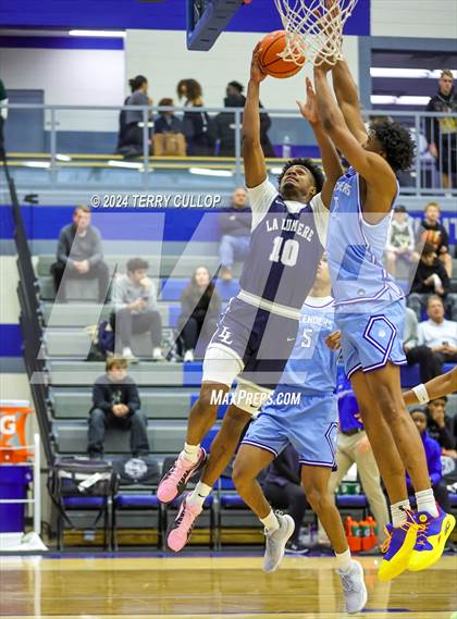 Thumbnail 1 in IMG Academy vs. LA Lumiere (5 for the Fight National Hoopfest) photogallery.