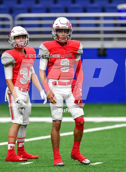 Thumbnail 3 in Salado Vs Bellville (District 4A Div II Round Three) photogallery.