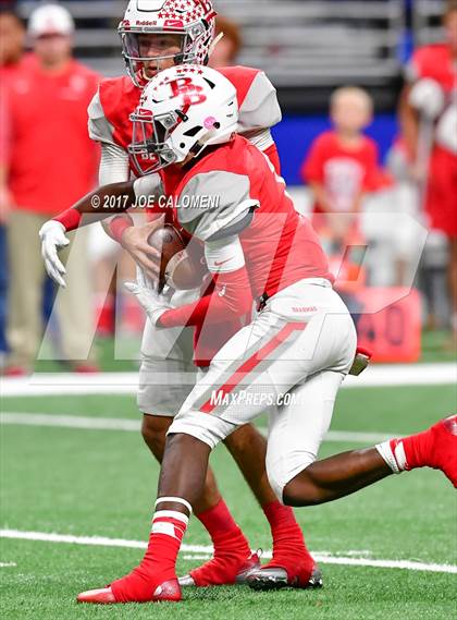 Thumbnail 3 in Salado Vs Bellville (District 4A Div II Round Three) photogallery.