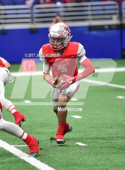 Thumbnail 3 in Salado Vs Bellville (District 4A Div II Round Three) photogallery.