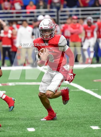 Thumbnail 2 in Salado Vs Bellville (District 4A Div II Round Three) photogallery.