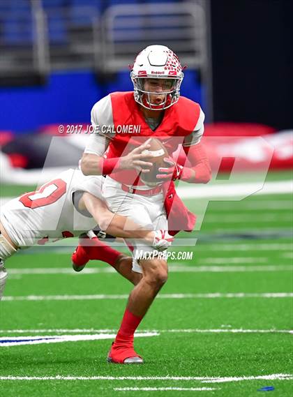 Thumbnail 3 in Salado Vs Bellville (District 4A Div II Round Three) photogallery.