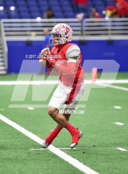 Thumbnail 1 in Salado Vs Bellville (District 4A Div II Round Three) photogallery.