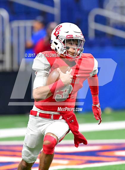 Thumbnail 1 in Salado Vs Bellville (District 4A Div II Round Three) photogallery.