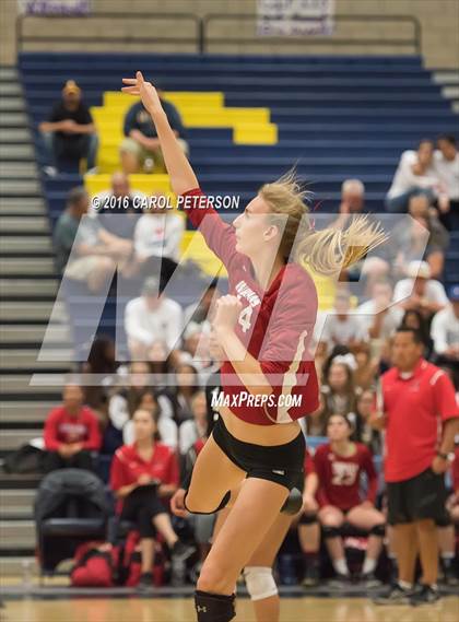 Thumbnail 3 in Burroughs @ Los Osos photogallery.