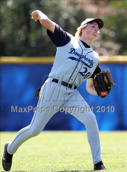 Thumbnail 3 in Dougherty Valley @ Campolindo photogallery.