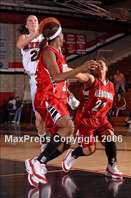 Thumbnail 3 in Redondo @ Ayala (Section Playoffs) photogallery.