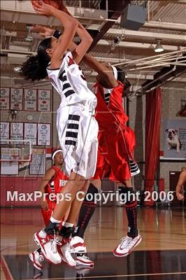 Thumbnail 3 in Redondo @ Ayala (Section Playoffs) photogallery.