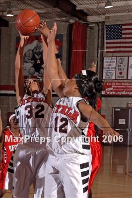 Thumbnail 1 in Redondo @ Ayala (Section Playoffs) photogallery.