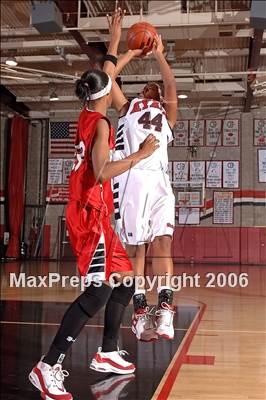 Thumbnail 3 in Redondo @ Ayala (Section Playoffs) photogallery.