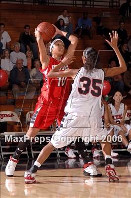 Thumbnail 2 in Redondo @ Ayala (Section Playoffs) photogallery.