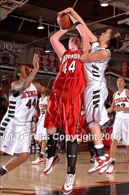 Thumbnail 3 in Redondo @ Ayala (Section Playoffs) photogallery.