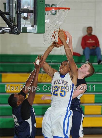 Thumbnail 1 in St. Bernard vs. Marin Catholic (National Prep Classic) photogallery.