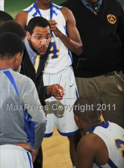 Thumbnail 2 in St. Bernard vs. Marin Catholic (National Prep Classic) photogallery.