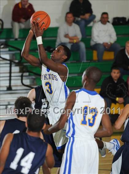 Thumbnail 2 in St. Bernard vs. Marin Catholic (National Prep Classic) photogallery.