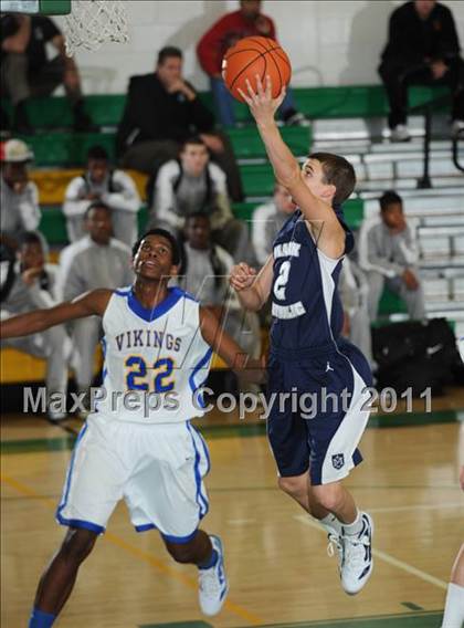 Thumbnail 1 in St. Bernard vs. Marin Catholic (National Prep Classic) photogallery.