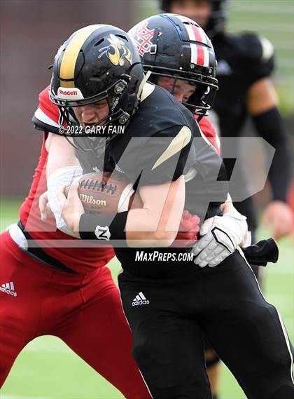 Thumbnail 2 in Signal Mountain vs Lookout Valley (Best of Preps Jamboree) photogallery.