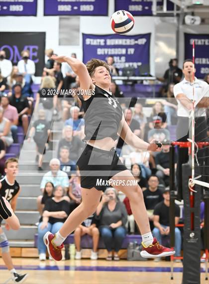 Thumbnail 2 in Estrella Foothills @ Northwest Christian (AIA 4A Semifinal) photogallery.