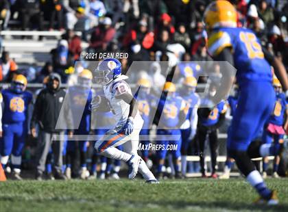 Thumbnail 2 in East St. Louis @ Crete-Monee (IHSA Class 6A Semifinal) photogallery.