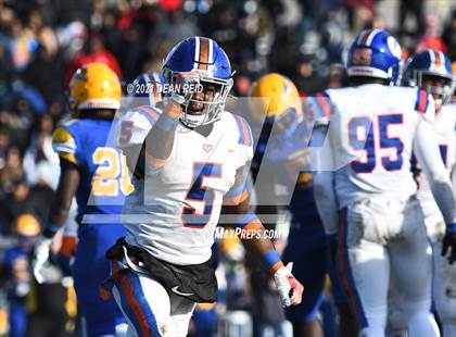 Thumbnail 2 in East St. Louis @ Crete-Monee (IHSA Class 6A Semifinal) photogallery.