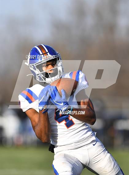 Thumbnail 1 in East St. Louis @ Crete-Monee (IHSA Class 6A Semifinal) photogallery.