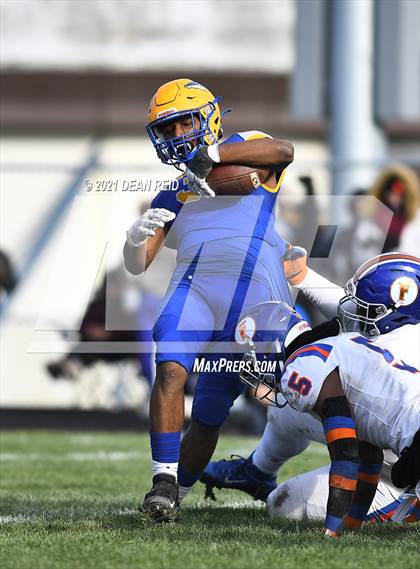 Thumbnail 1 in East St. Louis @ Crete-Monee (IHSA Class 6A Semifinal) photogallery.