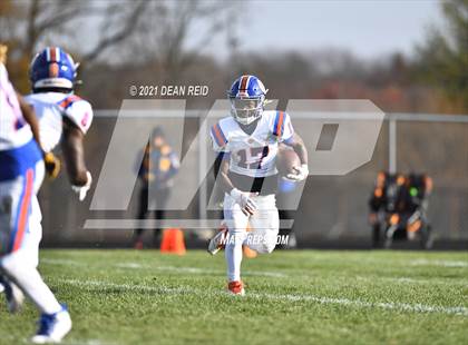Thumbnail 2 in East St. Louis @ Crete-Monee (IHSA Class 6A Semifinal) photogallery.