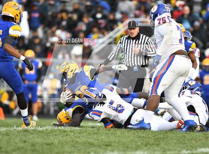 Thumbnail 2 in East St. Louis @ Crete-Monee (IHSA Class 6A Semifinal) photogallery.