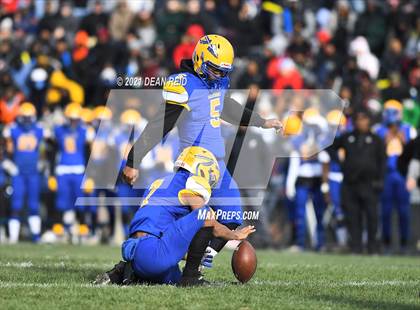 Thumbnail 1 in East St. Louis @ Crete-Monee (IHSA Class 6A Semifinal) photogallery.