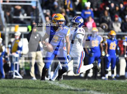Thumbnail 3 in East St. Louis @ Crete-Monee (IHSA Class 6A Semifinal) photogallery.