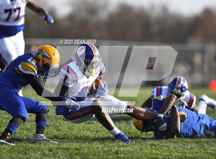 Thumbnail 1 in East St. Louis @ Crete-Monee (IHSA Class 6A Semifinal) photogallery.