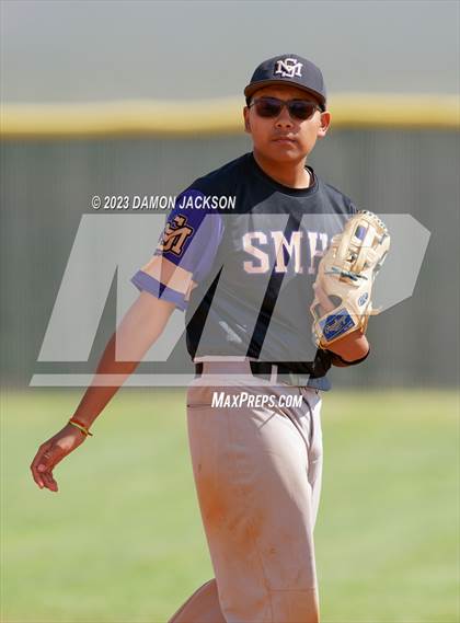 Thumbnail 2 in Sunrise Mountain @ Virgin Valley photogallery.