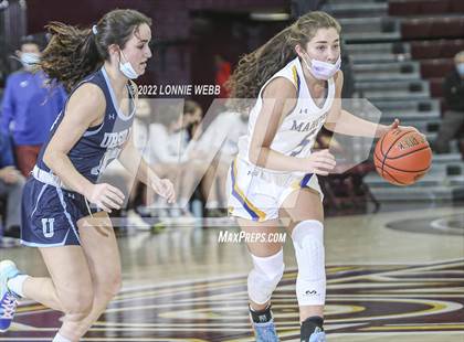 Thumbnail 3 in Ursuline vs Mahopac (Slam Dunk Showcase) photogallery.