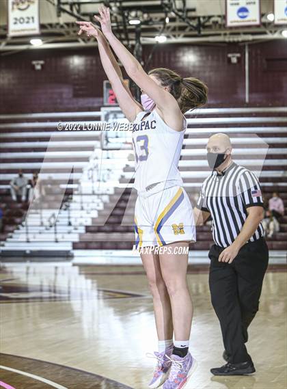 Thumbnail 3 in Ursuline vs Mahopac (Slam Dunk Showcase) photogallery.
