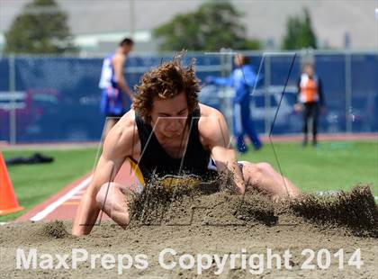 Thumbnail 1 in NIAA Northern Nevada D1 Regional Qualifying Meet  photogallery.
