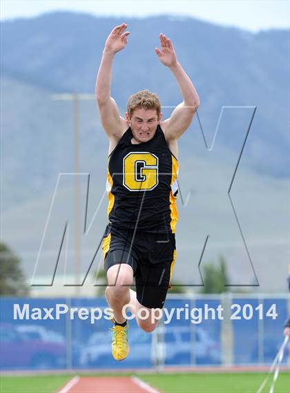 Thumbnail 2 in NIAA Northern Nevada D1 Regional Qualifying Meet  photogallery.
