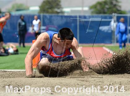 Thumbnail 1 in NIAA Northern Nevada D1 Regional Qualifying Meet  photogallery.
