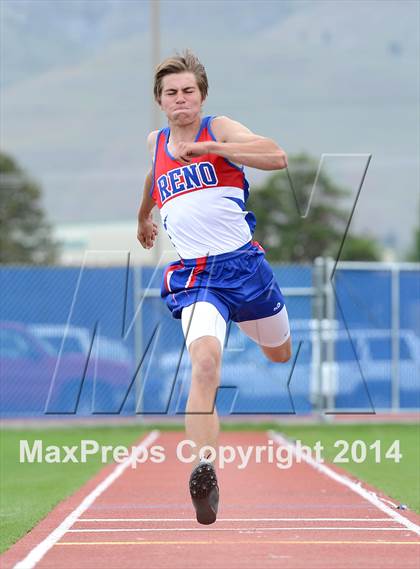 Thumbnail 1 in NIAA Northern Nevada D1 Regional Qualifying Meet  photogallery.