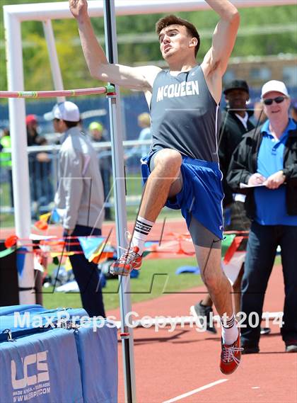 Thumbnail 2 in NIAA Northern Nevada D1 Regional Qualifying Meet  photogallery.