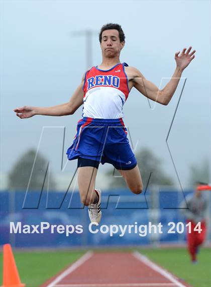 Thumbnail 2 in NIAA Northern Nevada D1 Regional Qualifying Meet  photogallery.