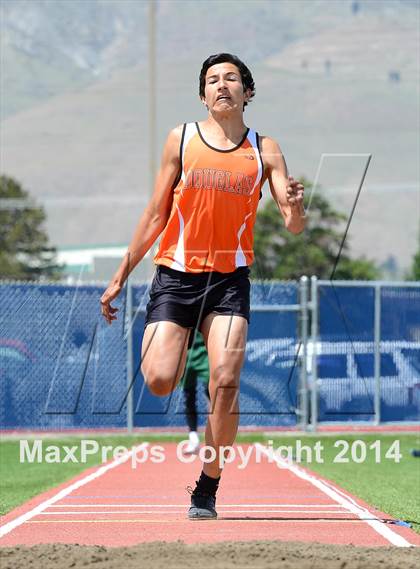 Thumbnail 1 in NIAA Northern Nevada D1 Regional Qualifying Meet  photogallery.